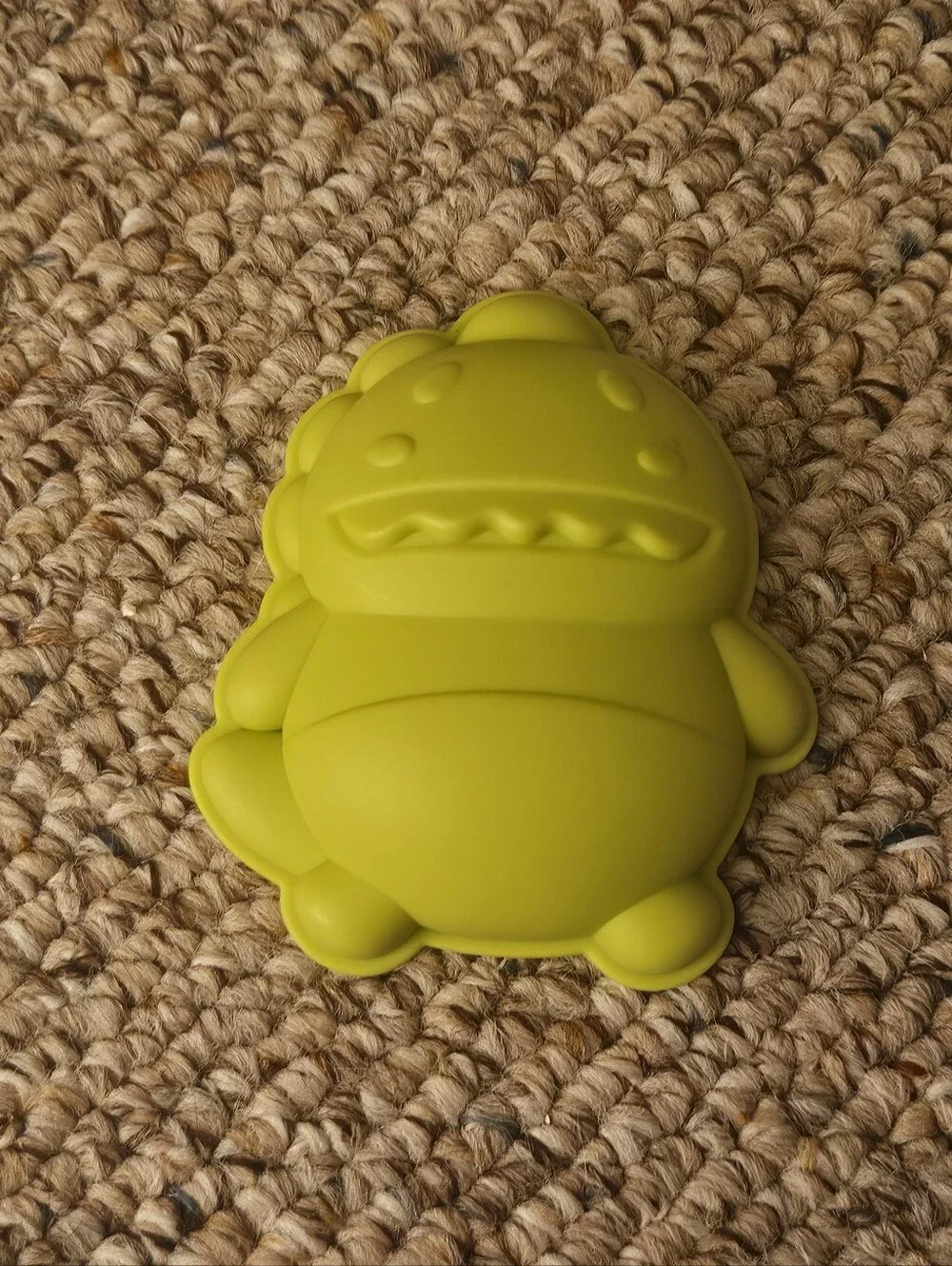 Lime Green Dinosaur Sand Mold